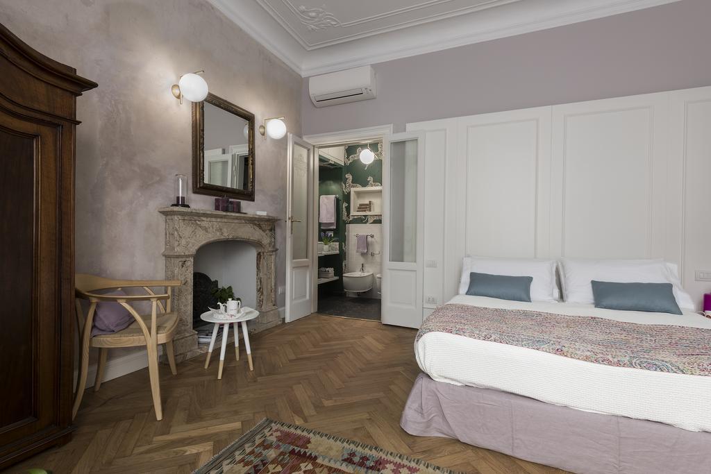 Zebra Rosso Leilighet Milano Rom bilde