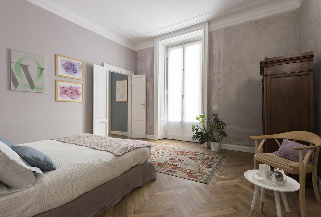 Zebra Rosso Leilighet Milano Rom bilde